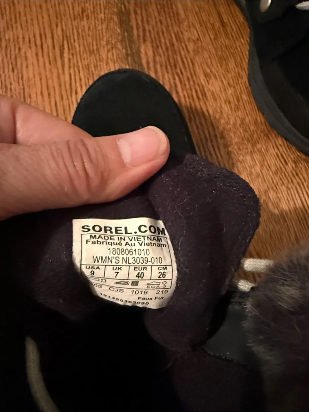 Sorel Black Faux-Fur Trim Lace-Up Winter Boots